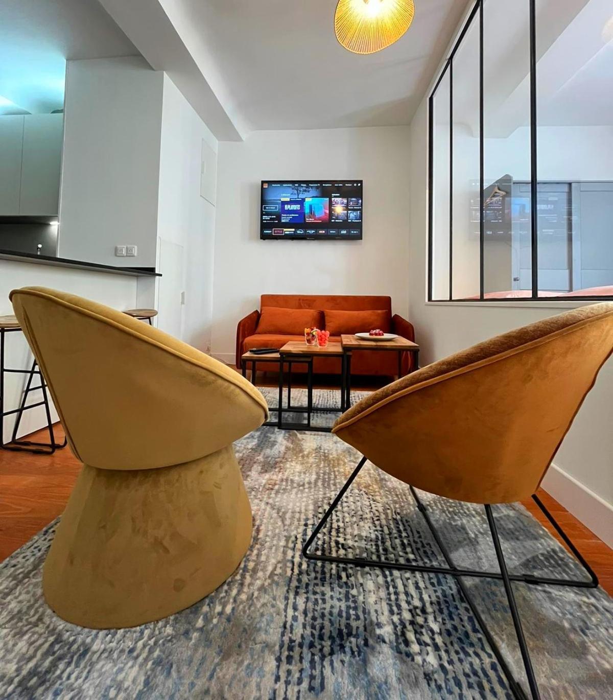 Elegant Studio En Hypercentre Dans Le Quartier Historique Anime Avec Parking Gratuit Кан Екстериор снимка
